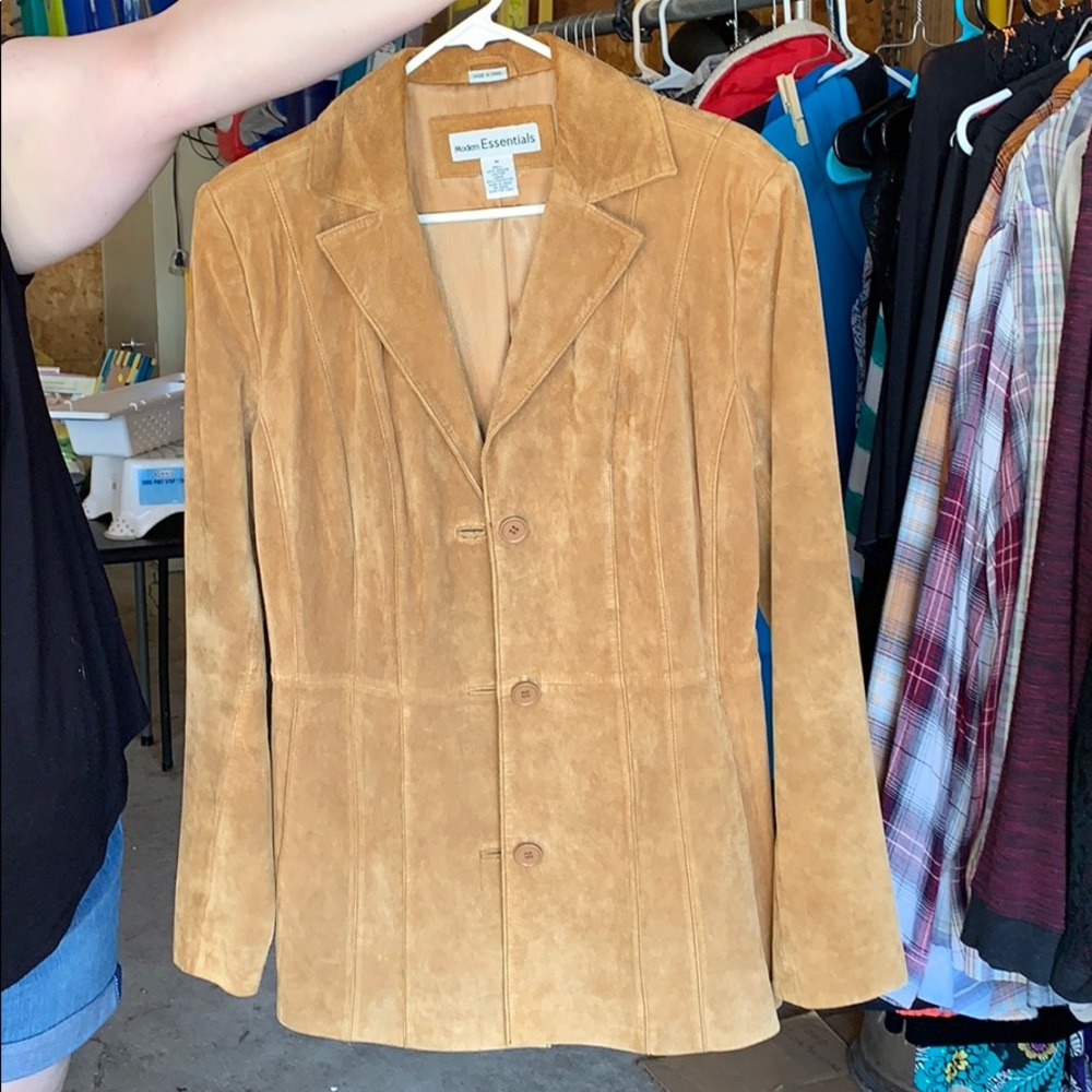 Modern Essentials Suede Women’s Jacket